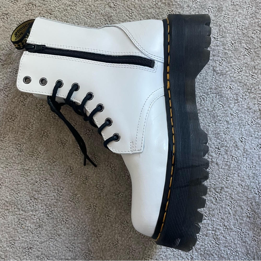 Dr Martens Jadon White Boots (Never Worn) Size 9 - Picture 7 of 9
